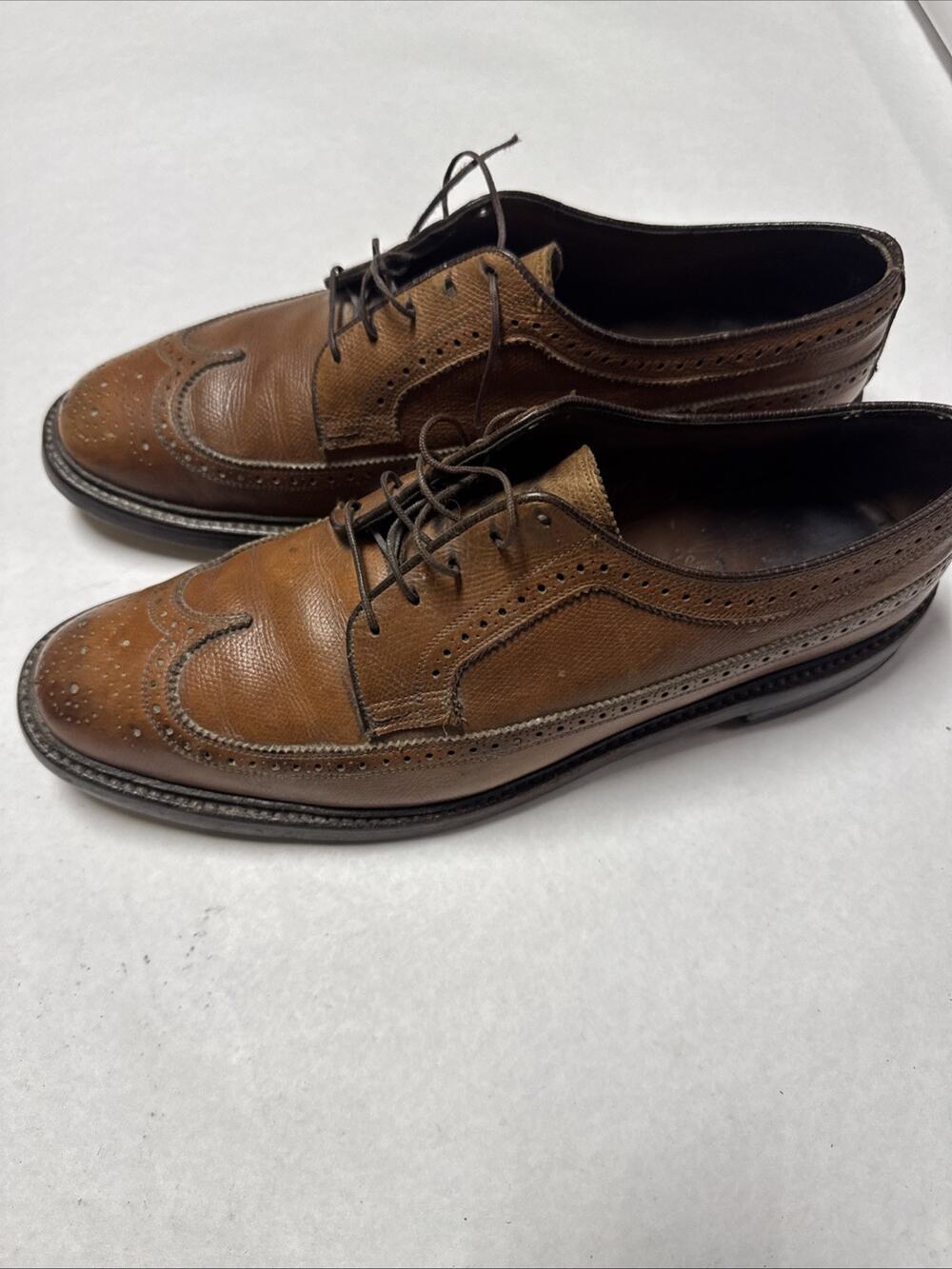 Florsheim Imperial Dress Shoes Mens Size 12B Brown Leather Wingtips NEEDS LACES